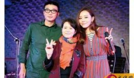 娱乐圈吃瓜综艺小说,瓜田里的甜蜜陷阱